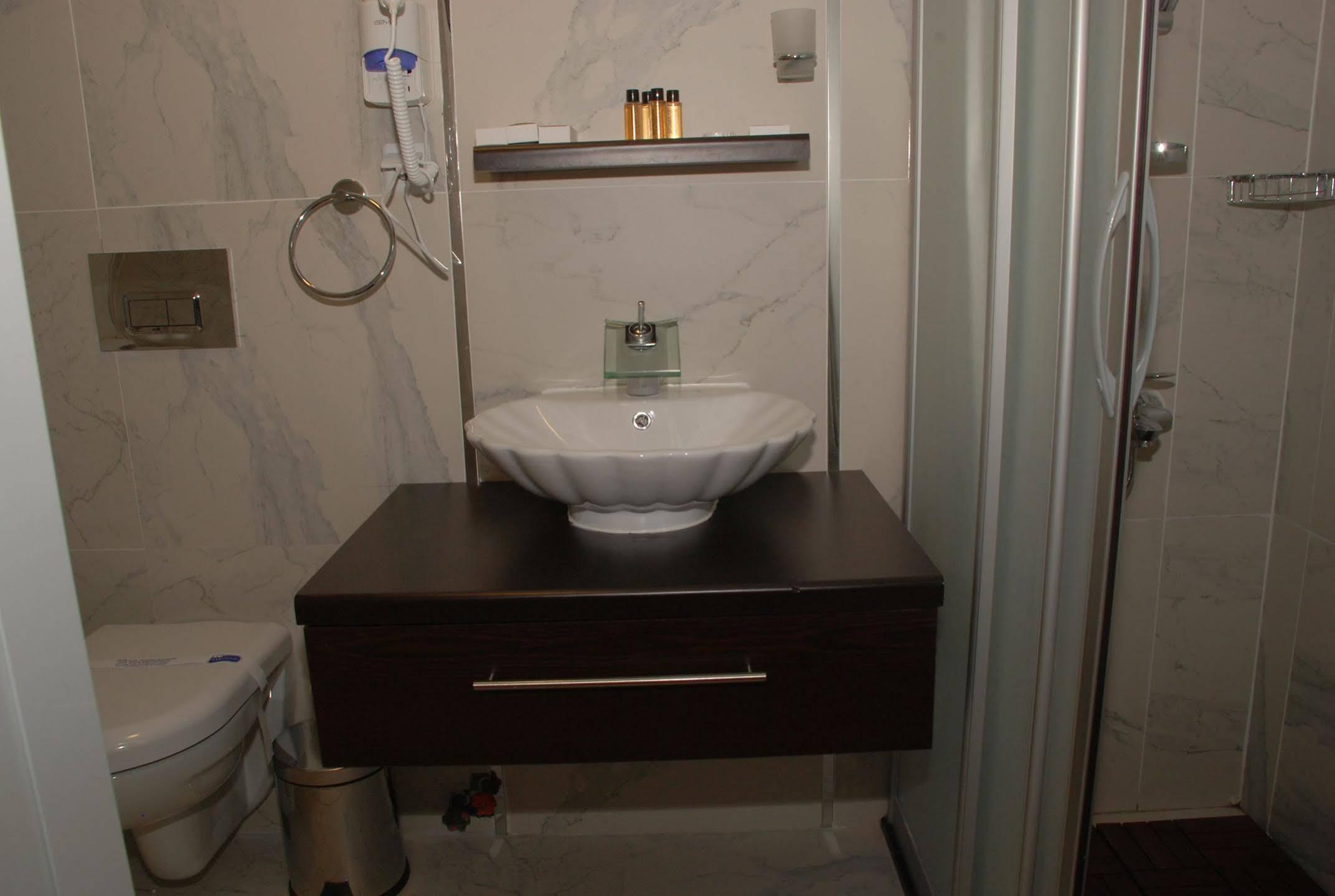 Mavi Inci Park Otel Ερντέκ Εξωτερικό φωτογραφία